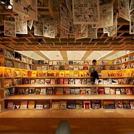 Хостел Book And Bed Tokyo Shinjuku Екстер'єр фото